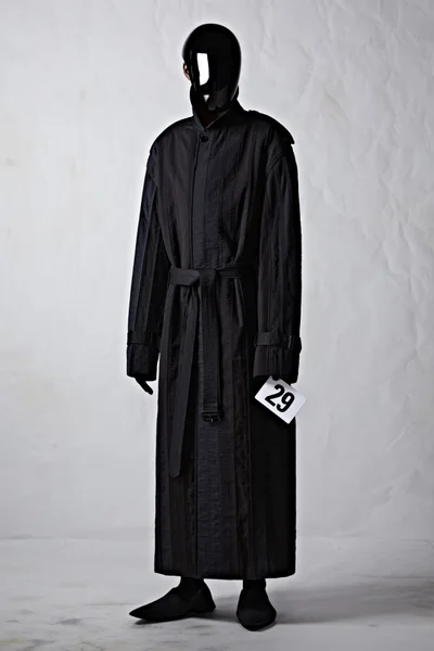 Look 29